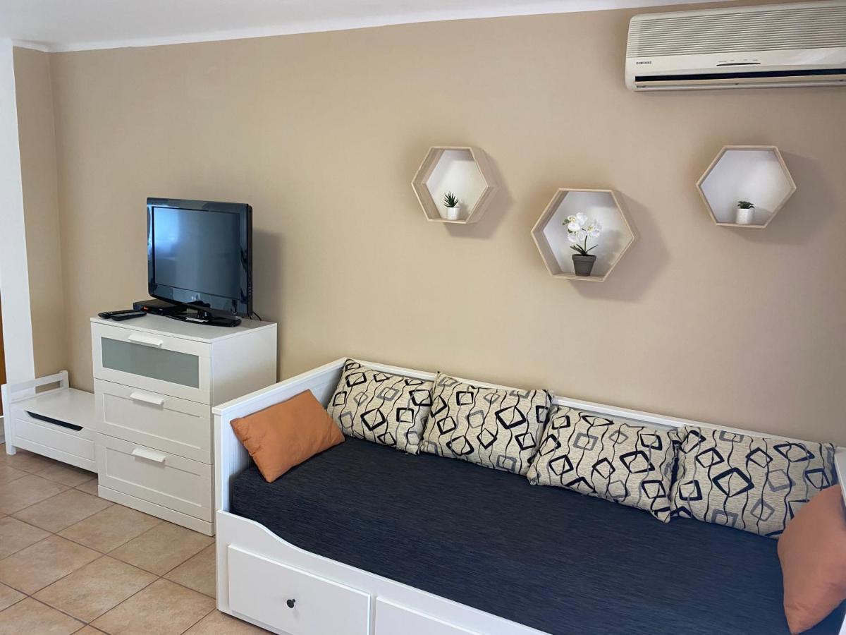 Sunset Beach Apartman Balatonfuzfo Exterior foto