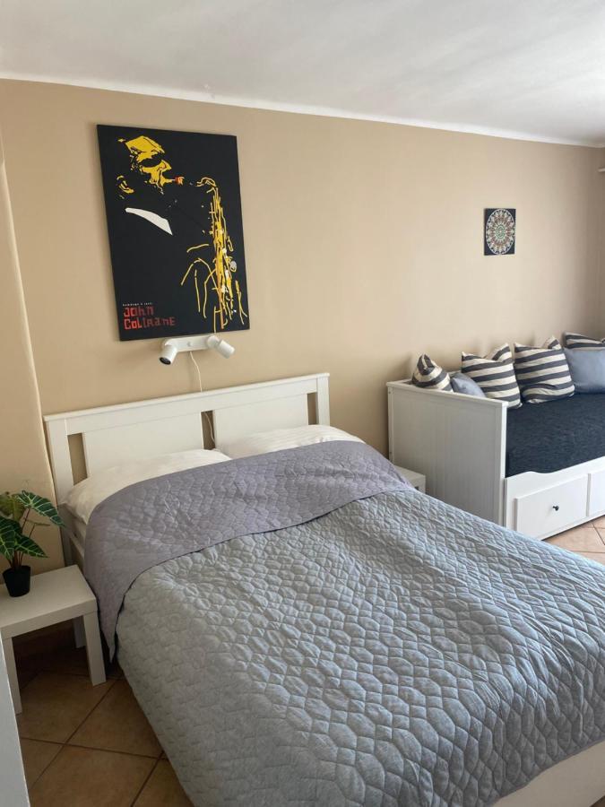 Sunset Beach Apartman Balatonfuzfo Exterior foto