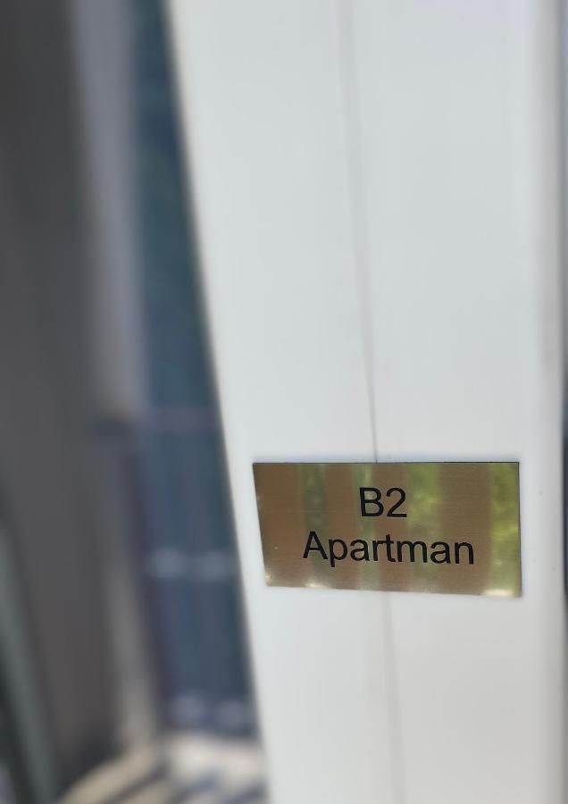 Sunset Beach Apartman Balatonfuzfo Exterior foto